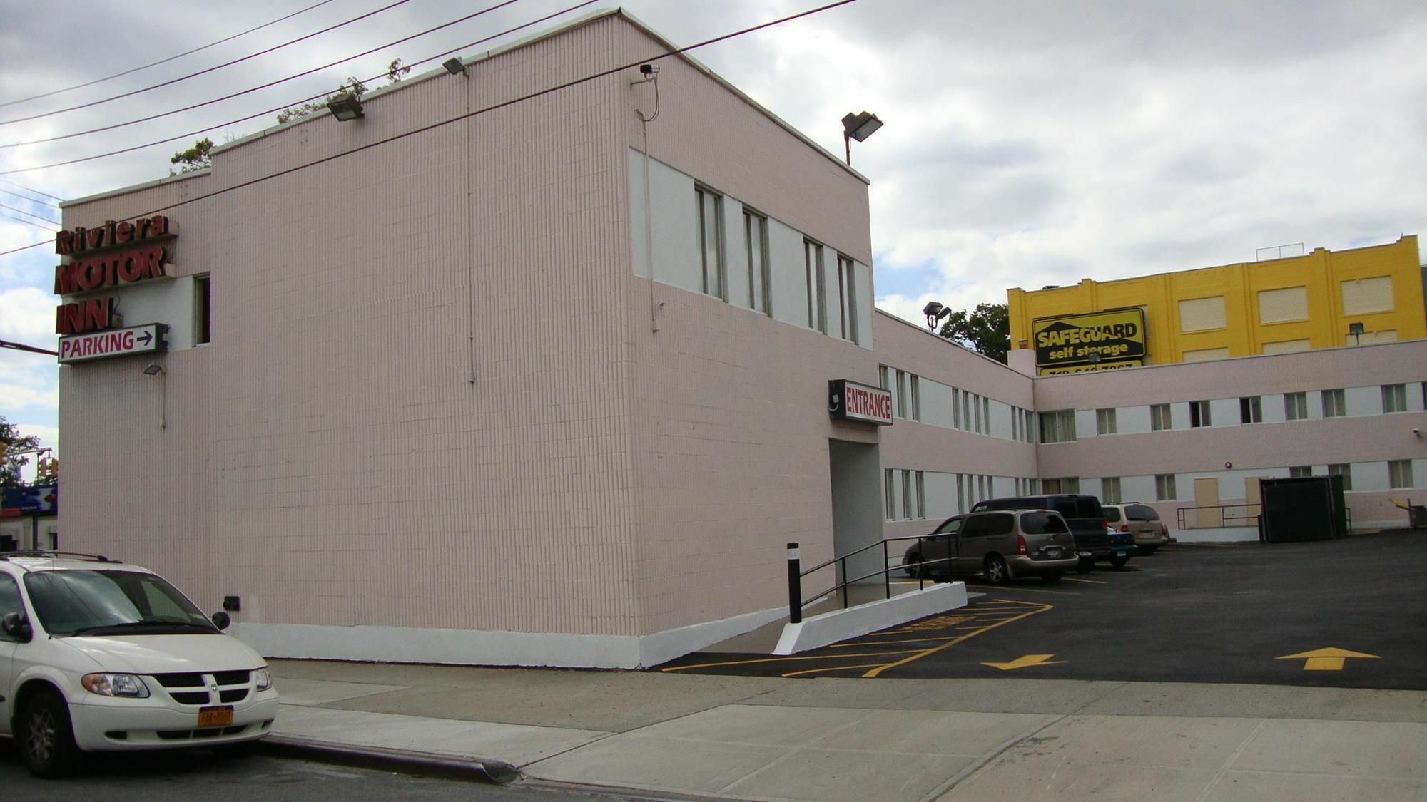 Riviera Motor Inn Brooklyn New York Bagian luar foto