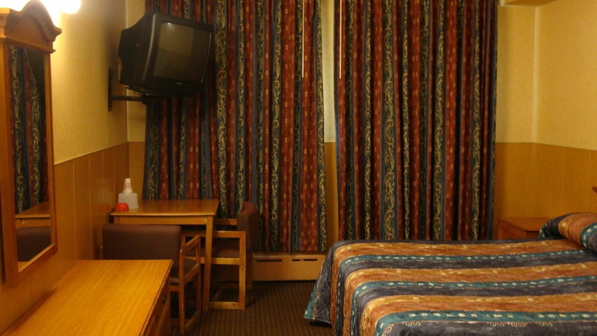 Riviera Motor Inn Brooklyn New York Ruang foto